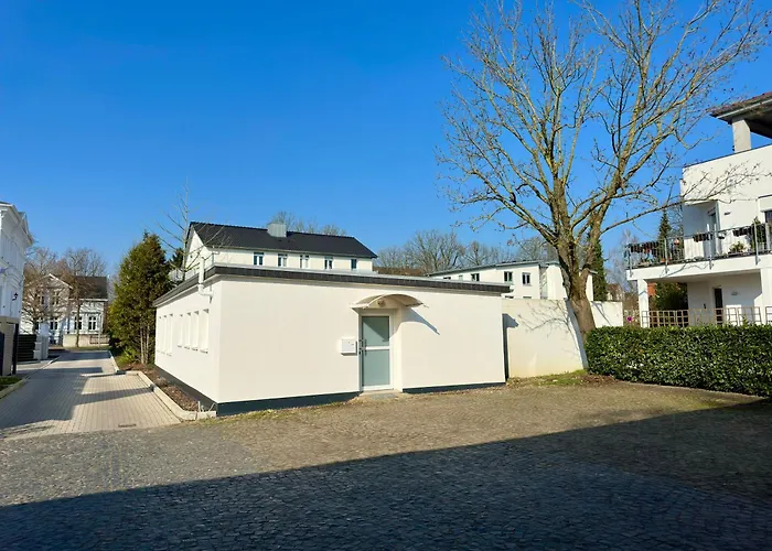 Rg Living - Near & Free Parking Minden (North Rhine-Westphalia)